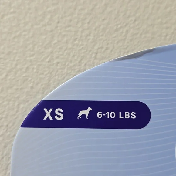 Canada Pooch Weighted Dog Calming Vest - Picture 3 of 3